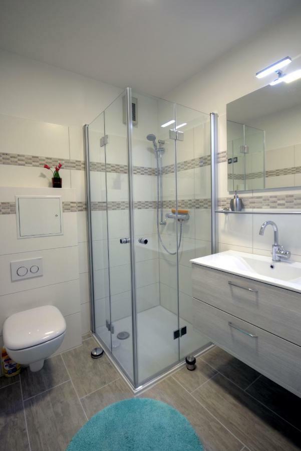 Ferienwohnung Neagu Mit 2 Apartements Winterberg Esterno foto
